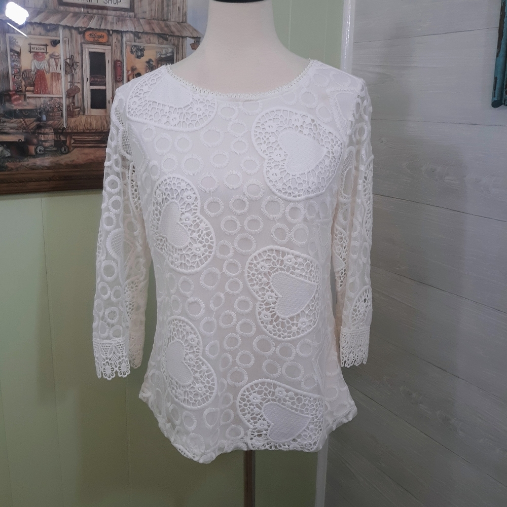 Lauren Michelle lace hearts top blouse sz small *G - Picture 1 of 6